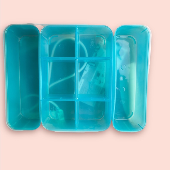 Sterility divided case NWT - Picture 2 of 3